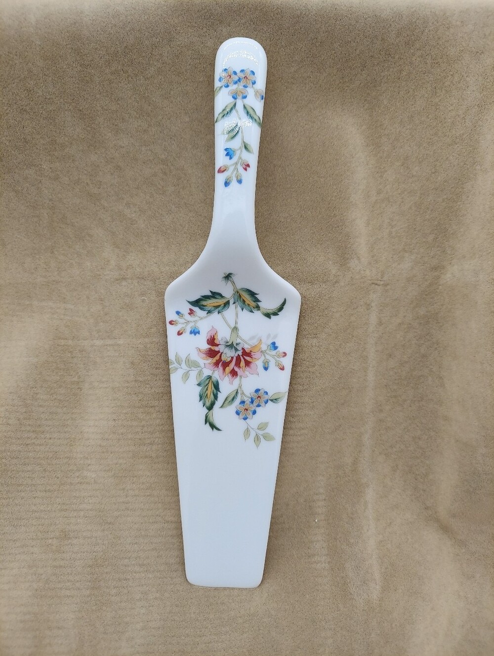 Andre by Sadek Pie or Cake Server